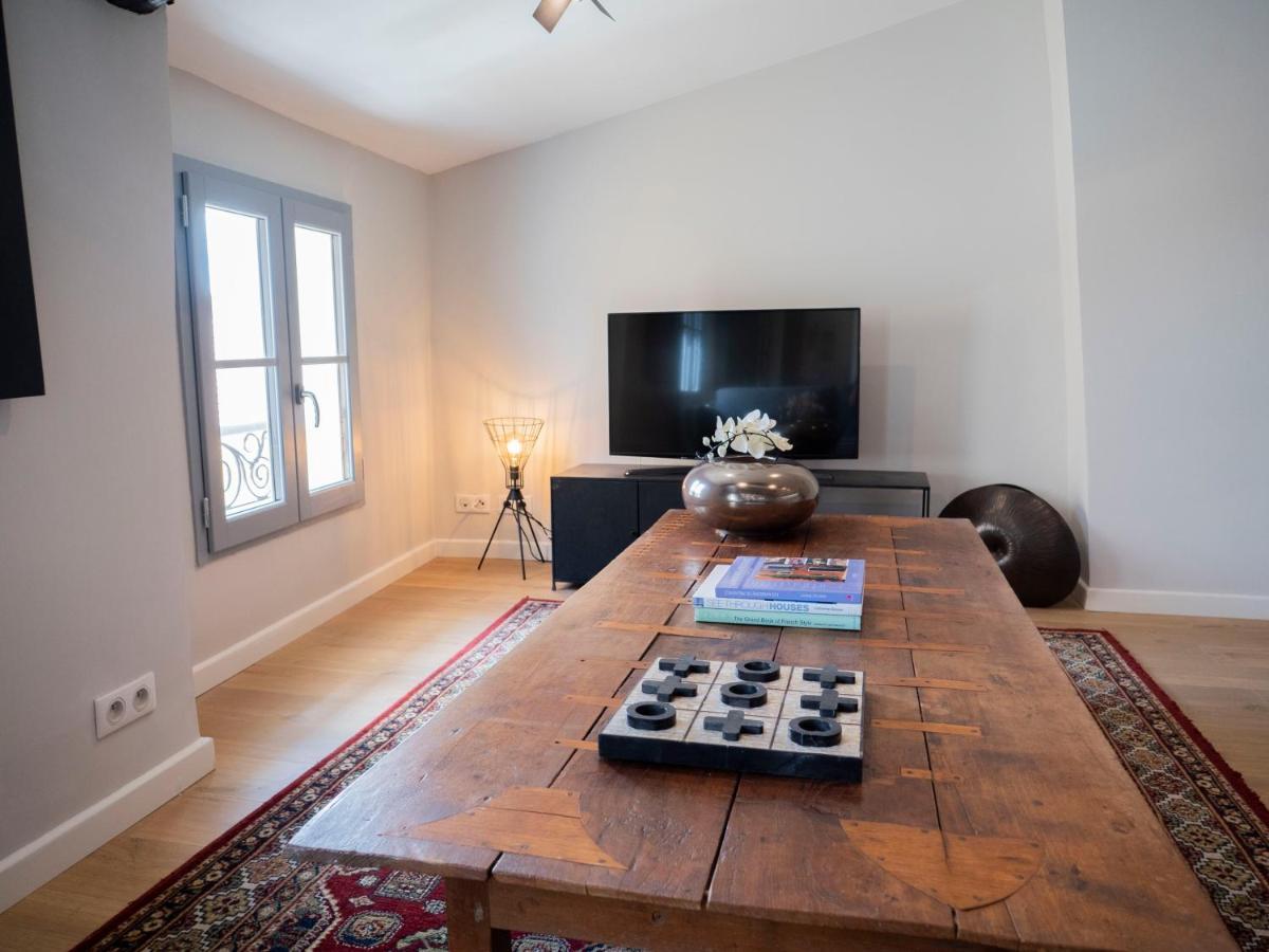 Cozy Nest In The Center Of Isle Sur La Sorgue For 4 People Apartment ลีล-ซูร์-ลา-ซอร์ก ภายนอก รูปภาพ